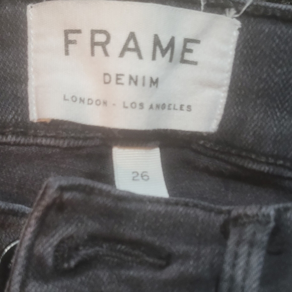 FRAME DENIM [ LA - LONDON] le skinny de jeanne crop (originally $298) - Picture 6 of 8